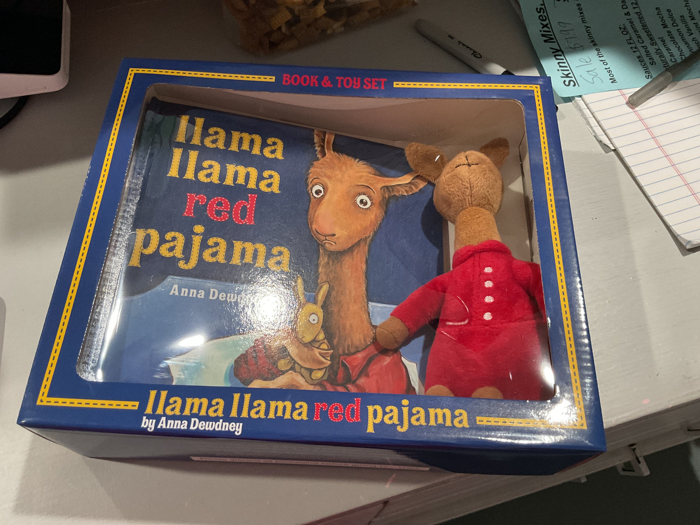 Book and toy set Llama llama red pajama