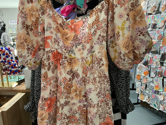 Puffy sleeve fall floral dress